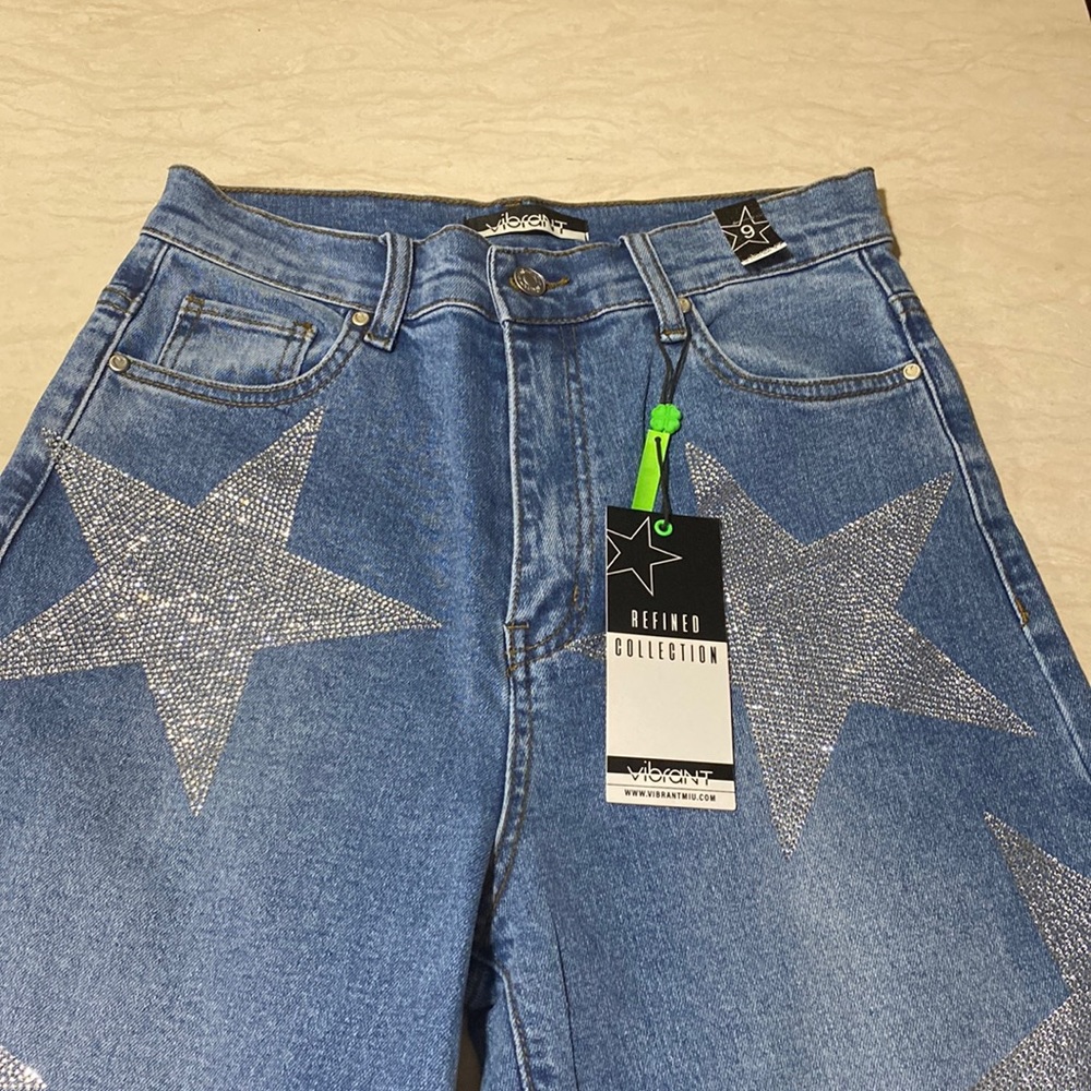 Beautiful rhinestone star jeans